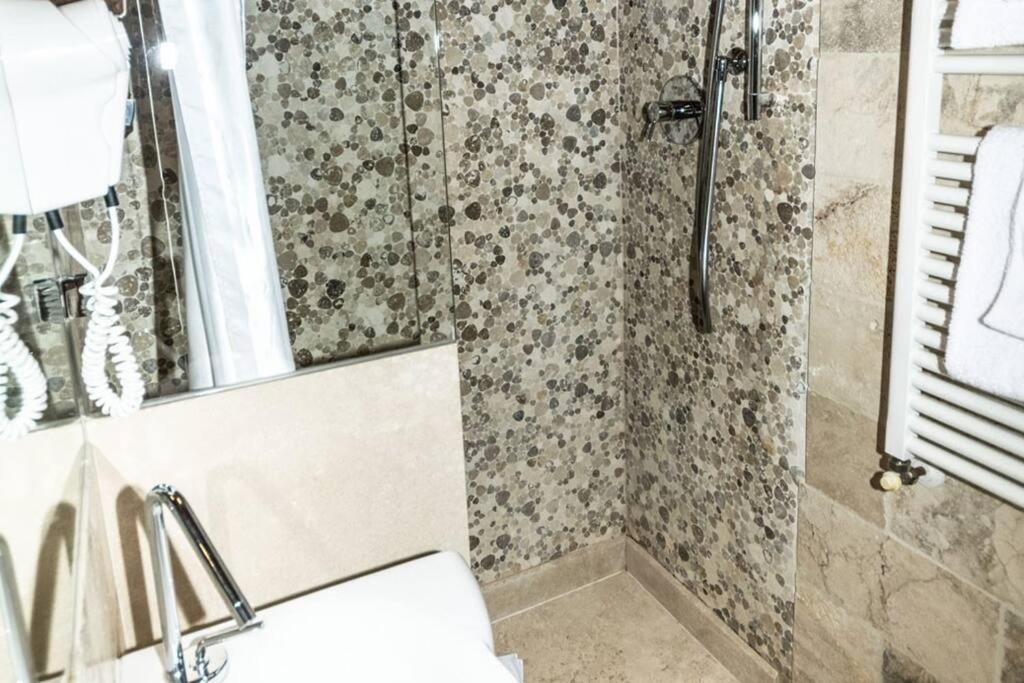 Roomy By Il Mosaico Florenz
